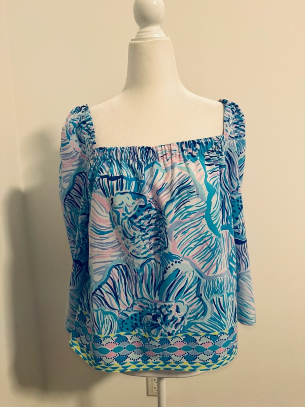 EUC Lilly Pulitzer Off-Shoulder Floral Print Women's Top in Teal and Pink